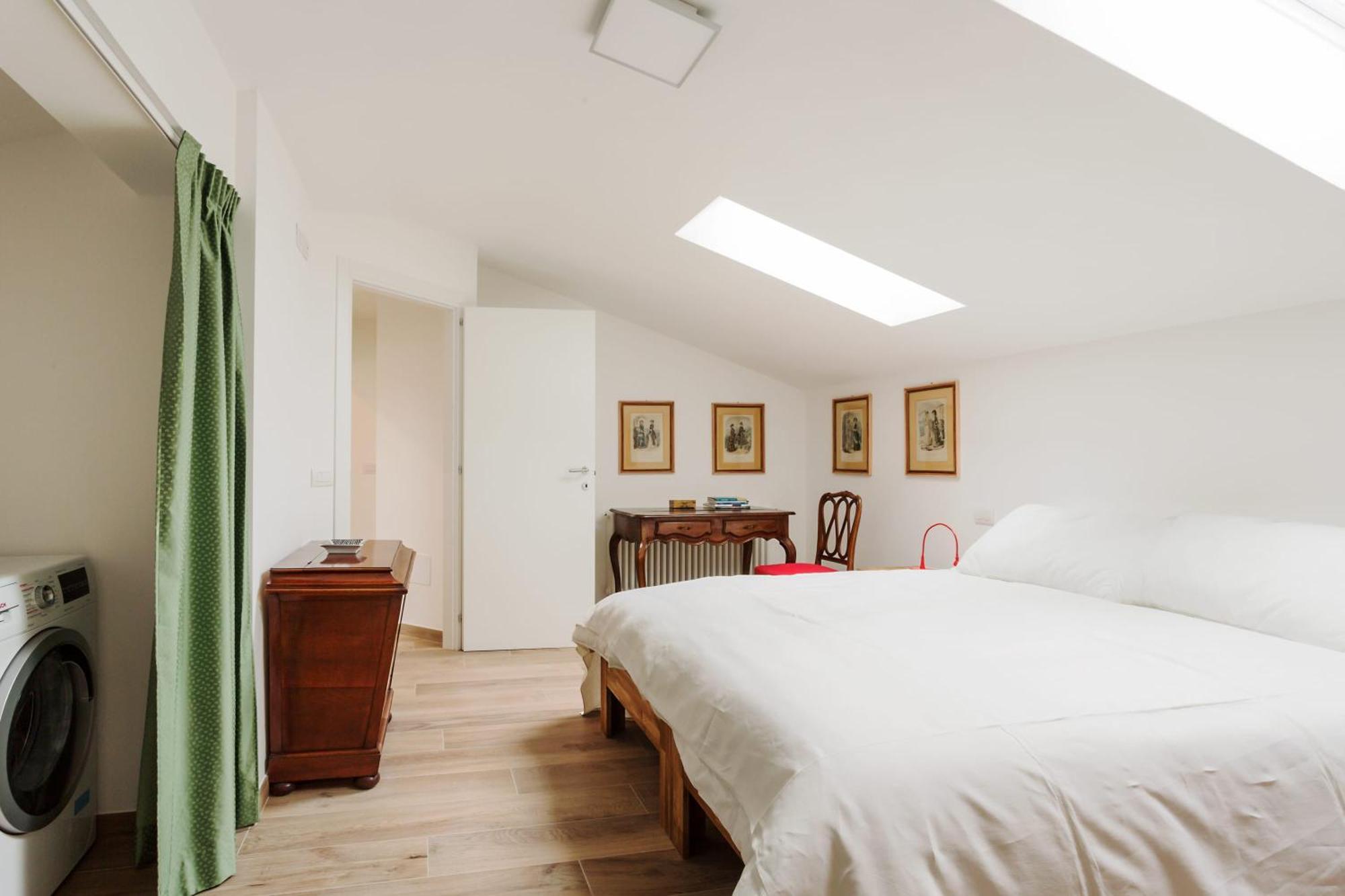 Amazing Flat With Big Terrace And Private Car Park Appartement Verona Buitenkant foto